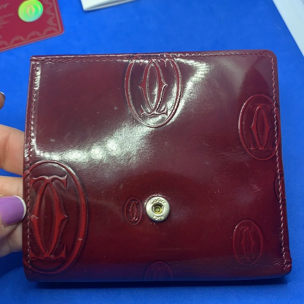 CARTIER Red Patent‎ Leather Embossed Happy Birthday Compact Wallet